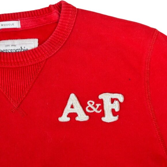 Abercrombie & Fitch A&F Embroidered Crewneck Sweatshirt Men’s M Red Muscle Prep - Picture 3 of 8